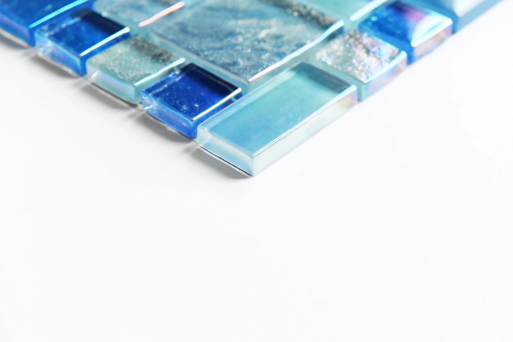 Iridescent  Shiny Crystal Bathroom Shower Wall Tile Glass Mosaic Blue Color GLass Tiles